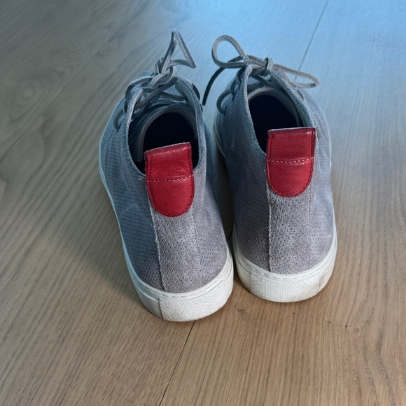 Del Toro Gray Chukka Boots with Red Accents - 12 - Picture 6 of 12